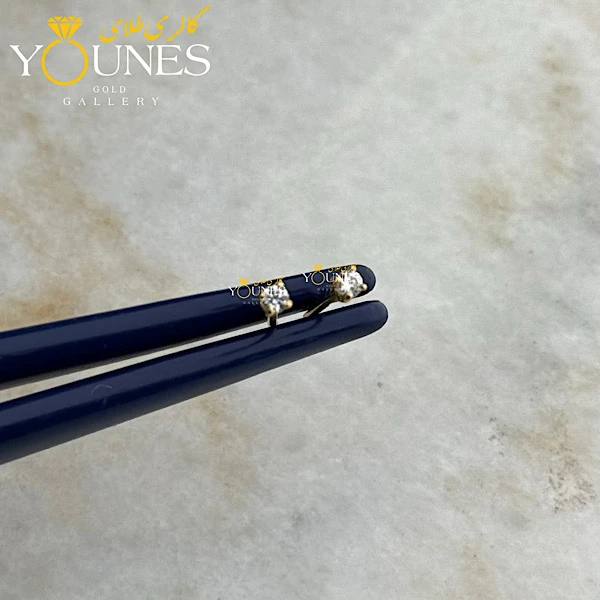 گوشواره طلا میخی نگینی دایره ای